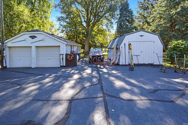 $315,000 | 470 Highway 18, Fowler, IN 47944