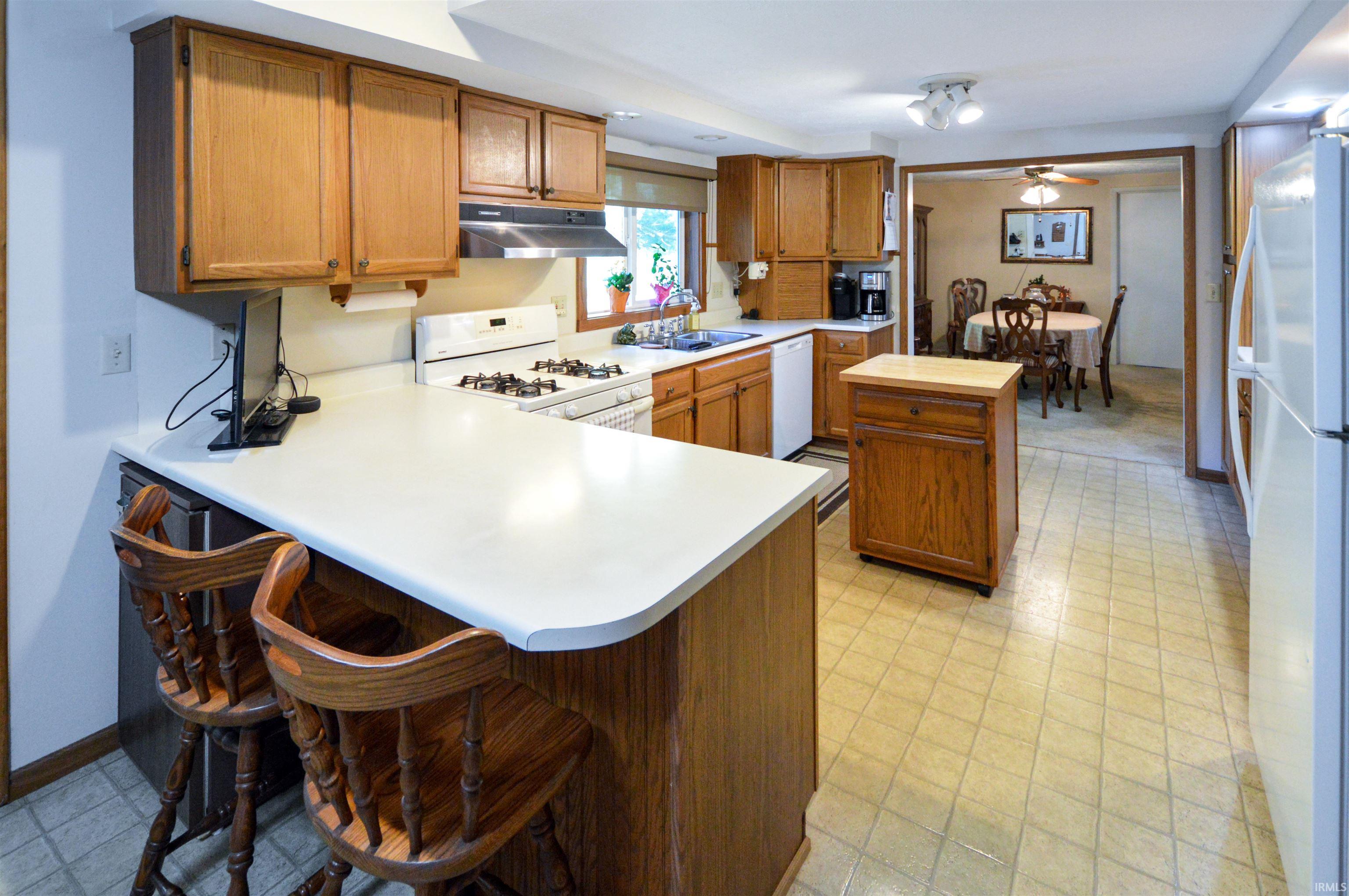 470 Highway 18 Fowler, IN 47944 - Photo 5 of 31