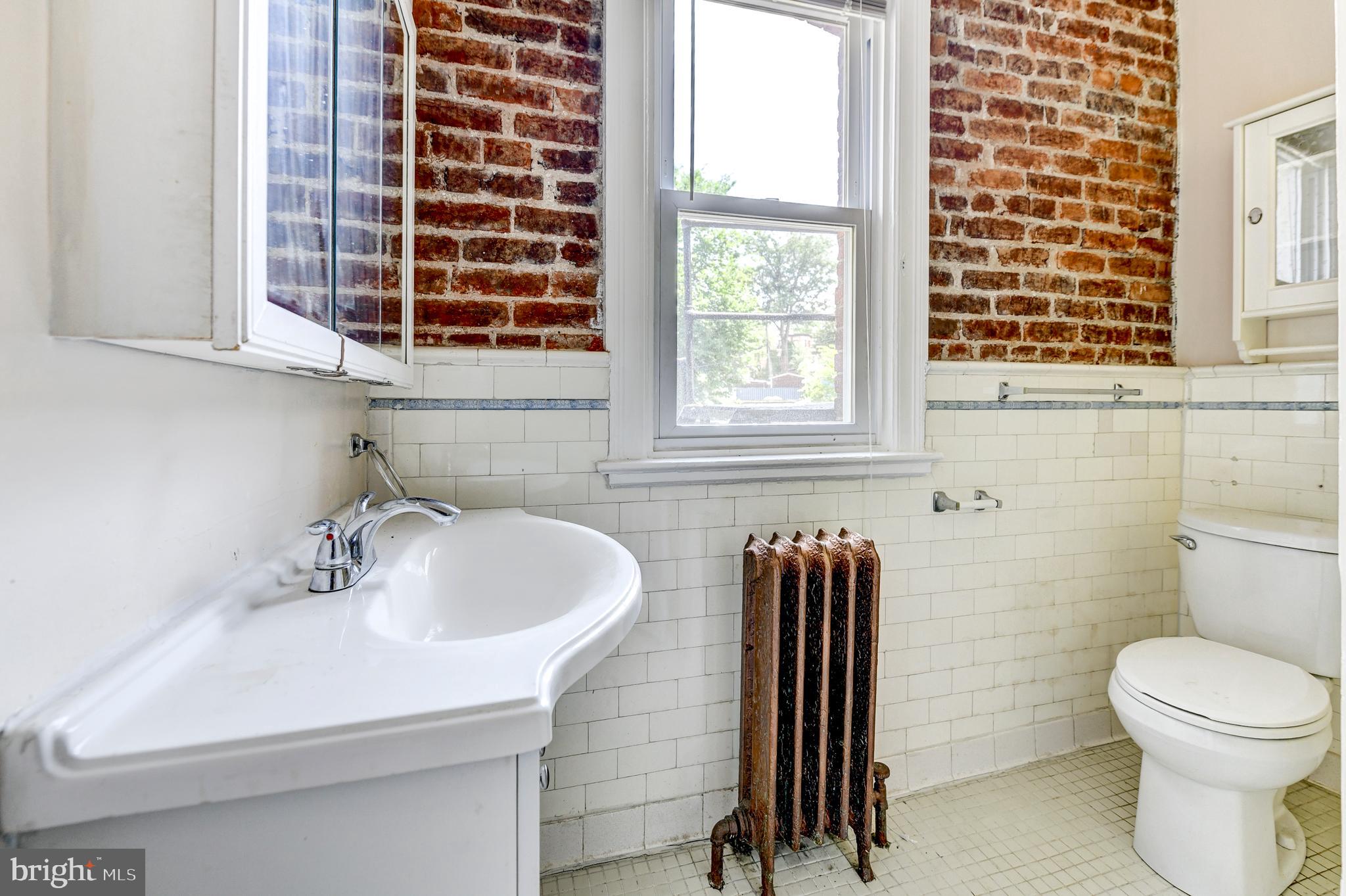 1935 Park Road Northwest Washington, DC 20010 - Photo 14 of 41