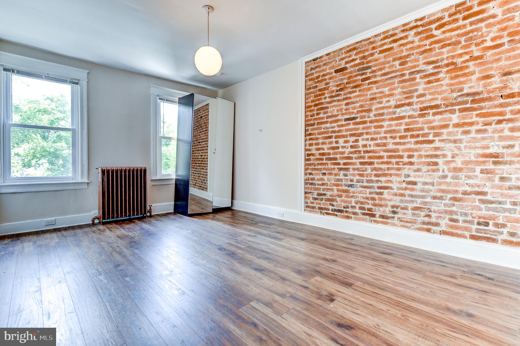 1935 Park Road Northwest Washington, DC 20010 - Photo 18 of 41