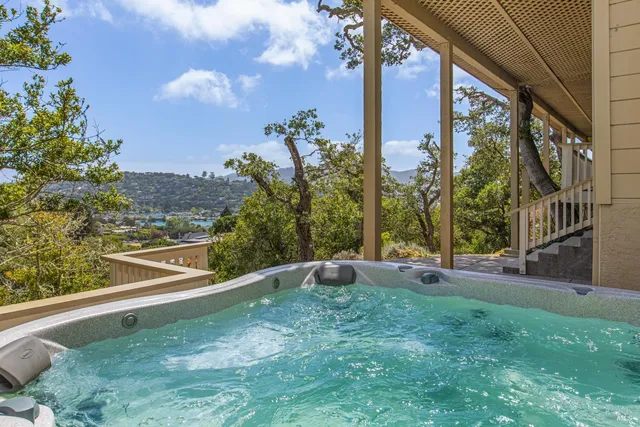 $3,977,000 | 91 Round Hill Road, Tiburon, CA 94920