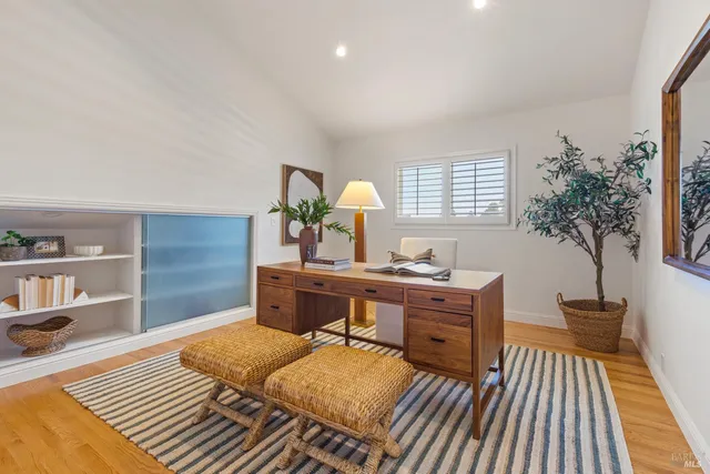 $3,977,000 | 91 Round Hill Road, Tiburon, CA 94920