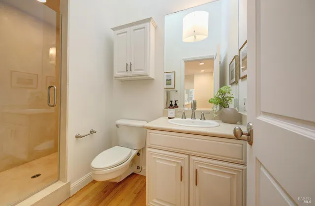 $3,977,000 | 91 Round Hill Road, Tiburon, CA 94920