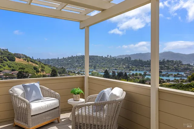$3,977,000 | 91 Round Hill Road, Tiburon, CA 94920