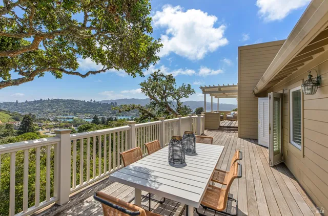 $3,977,000 | 91 Round Hill Road, Tiburon, CA 94920