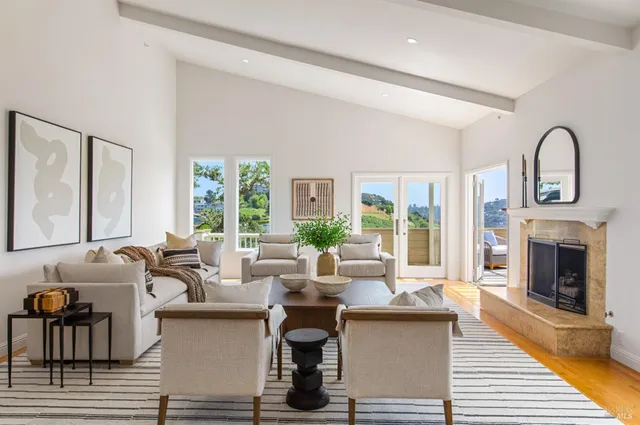 $3,977,000 | 91 Round Hill Road, Tiburon, CA 94920