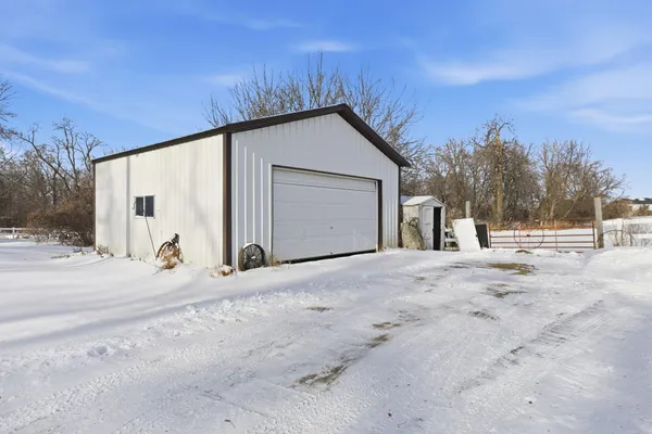 $824,900 | 2840 30th Street Northeast, Buffalo, MN 55313