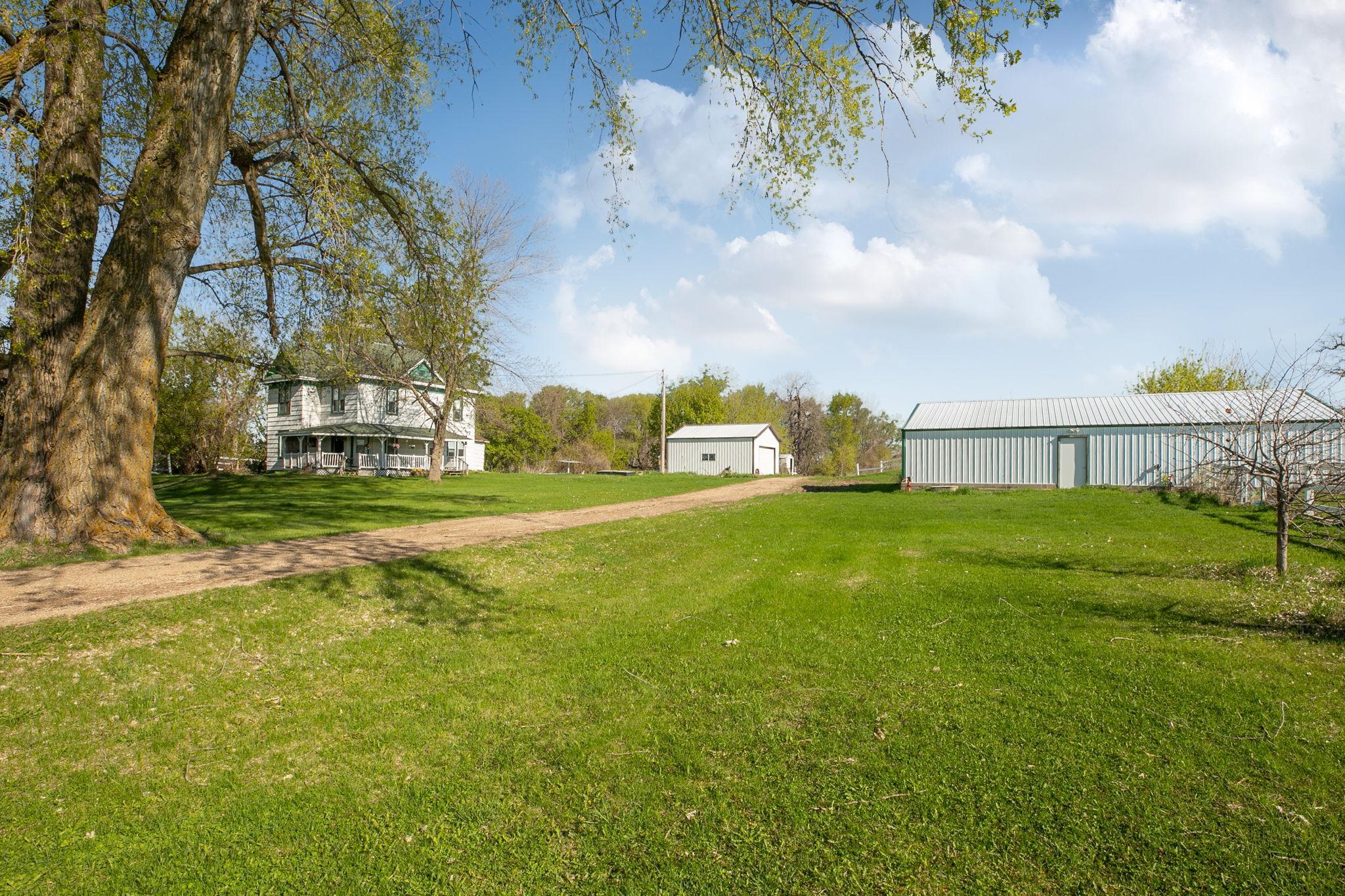 2840 30th Street Northeast Buffalo, MN 55313 - Photo 2 of 41