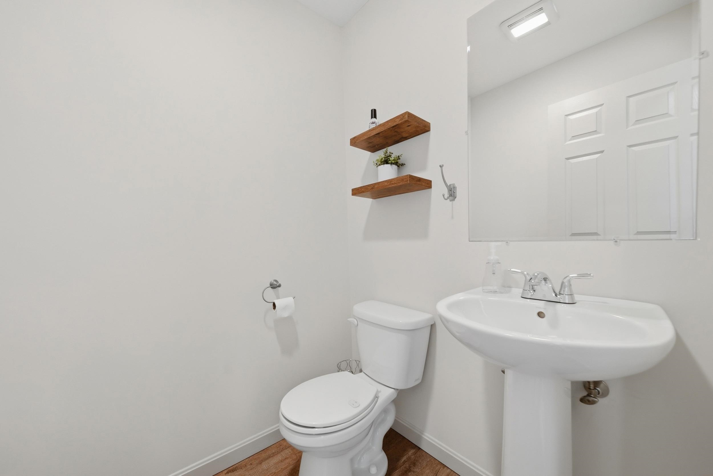 10 Colburn Road New Boston, NH 03070 - Photo 23 of 40