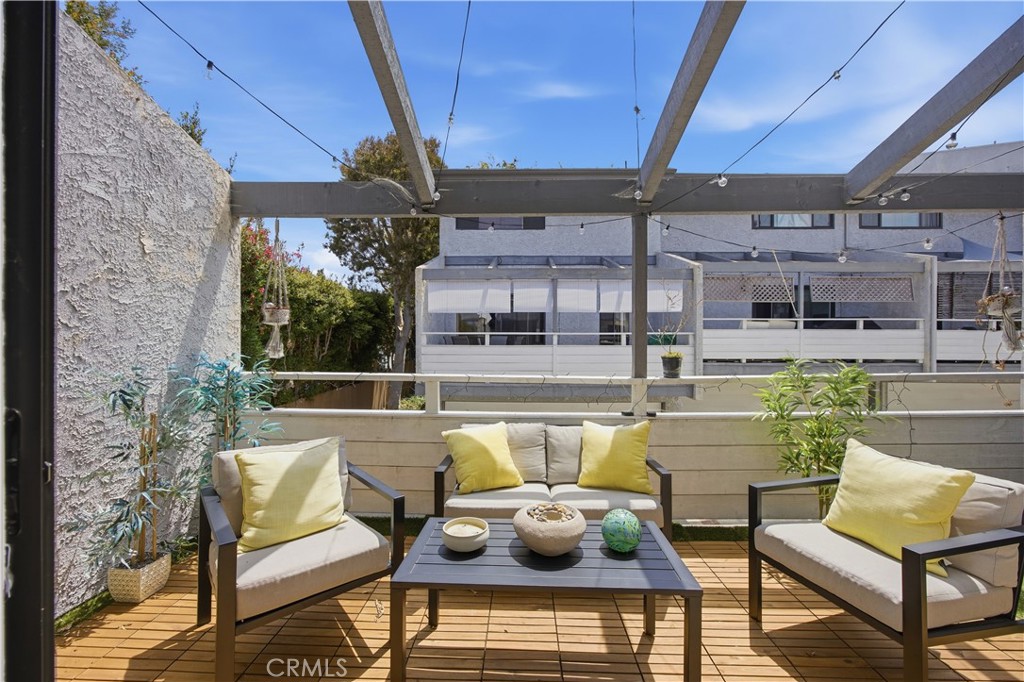 1911 Rockefeller Lane, Unit F Redondo Beach, CA 90278 - Photo 8 of 27