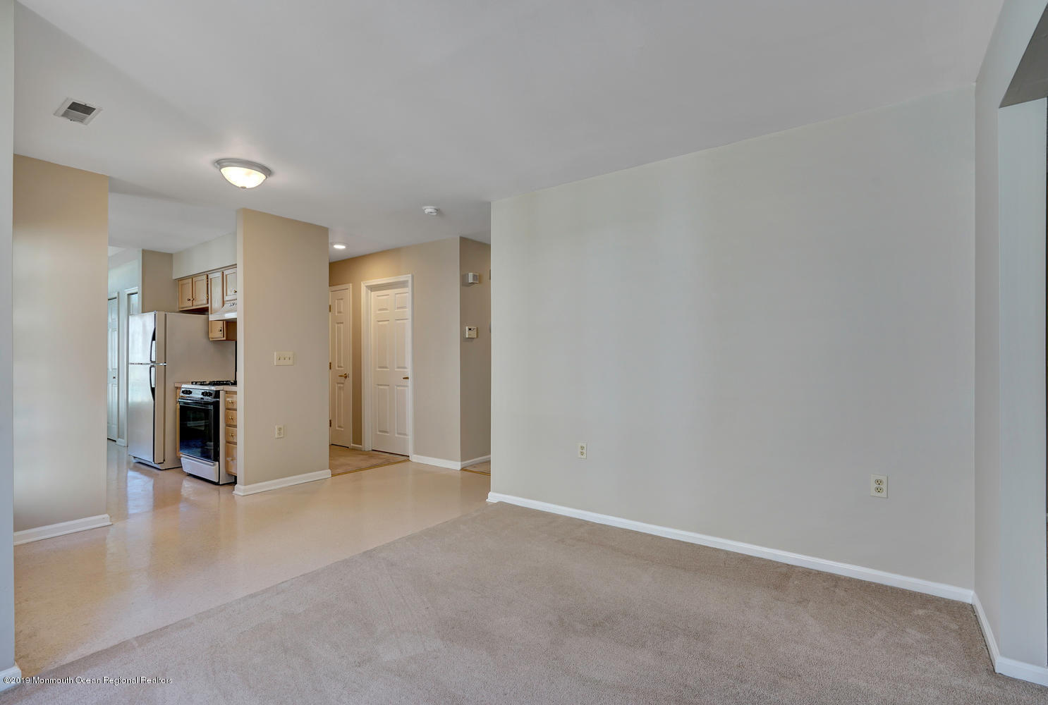 3 Archer Square Jackson, NJ 08527 - Photo 17 of 50 3 Archer Square Jackson-large-032-042-DS