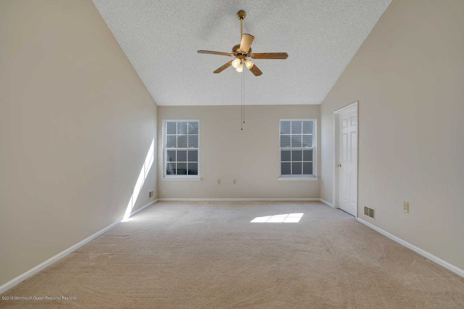 3 Archer Square Jackson, NJ 08527 - Photo 23 of 50 3 Archer Square Jackson-large-043-043-DS