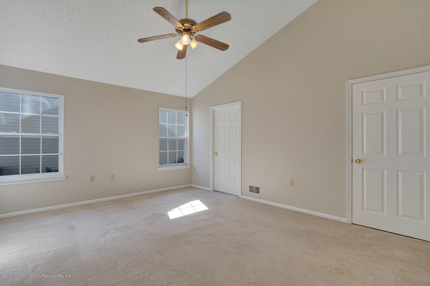 3 Archer Square Jackson, NJ 08527 - Photo 24 of 50 3 Archer Square Jackson-large-044-033-DS