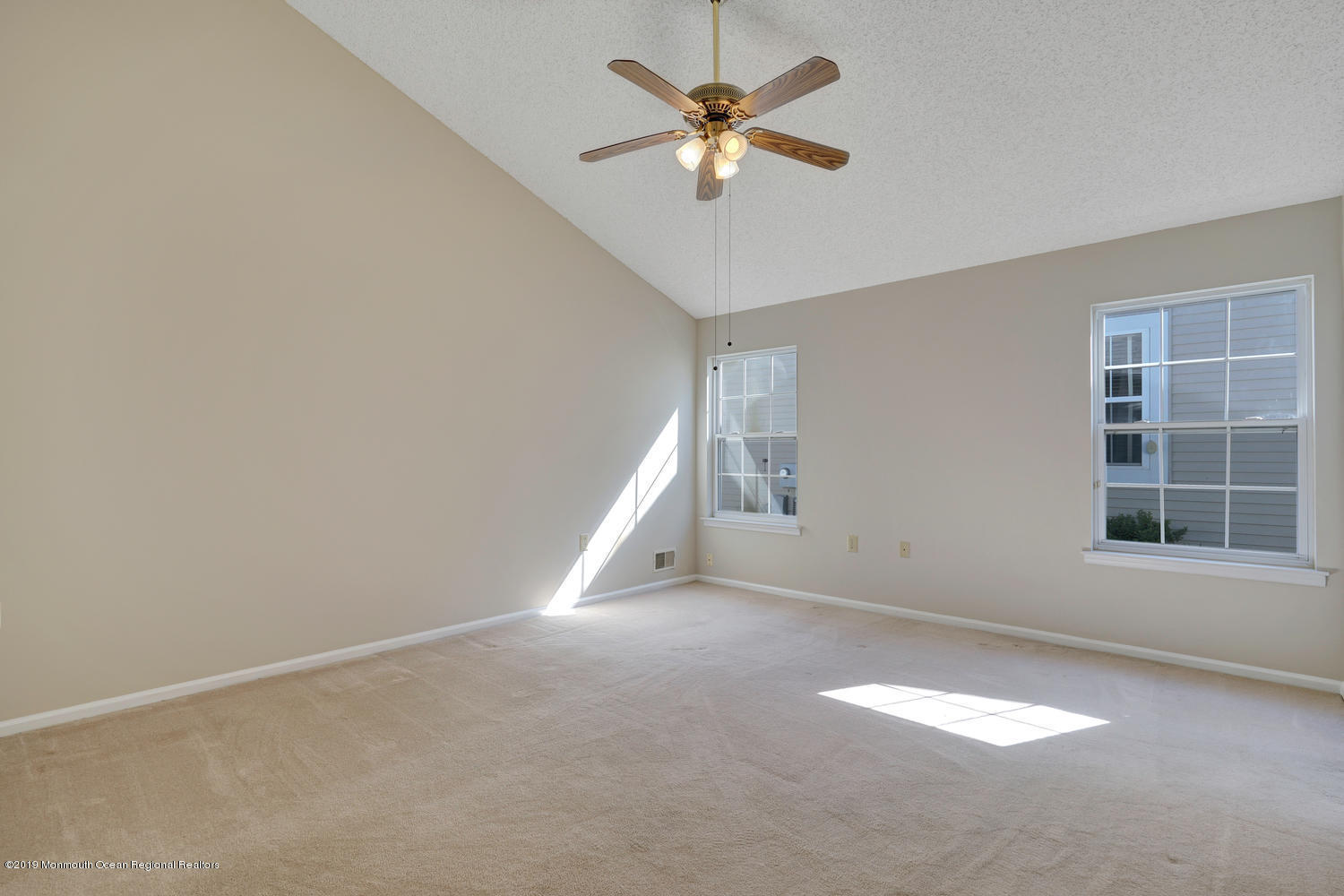 3 Archer Square Jackson, NJ 08527 - Photo 25 of 50 3 Archer Square Jackson-large-045-044-DS