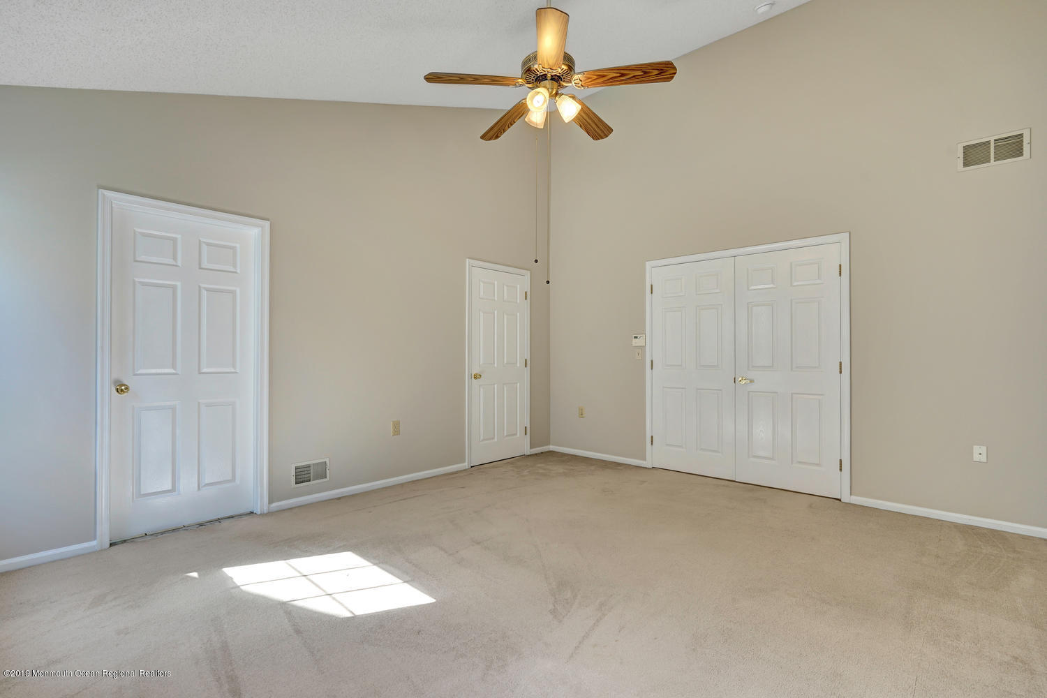 3 Archer Square Jackson, NJ 08527 - Photo 26 of 50 3 Archer Square Jackson-large-046-036-DS
