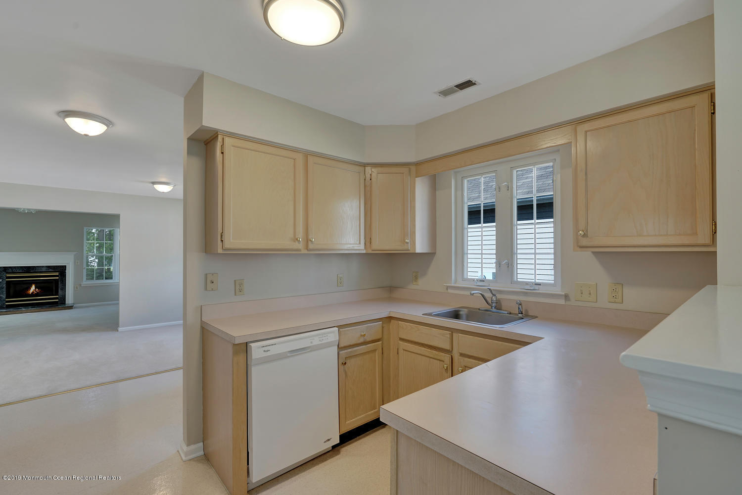 3 Archer Square Jackson, NJ 08527 - Photo 39 of 50 3 Archer Square Jackson-large-061-057-DS