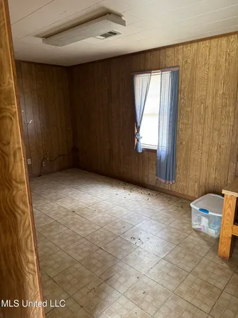 $56,500 | 3489 White Apple Road, Roxie, MS 39661