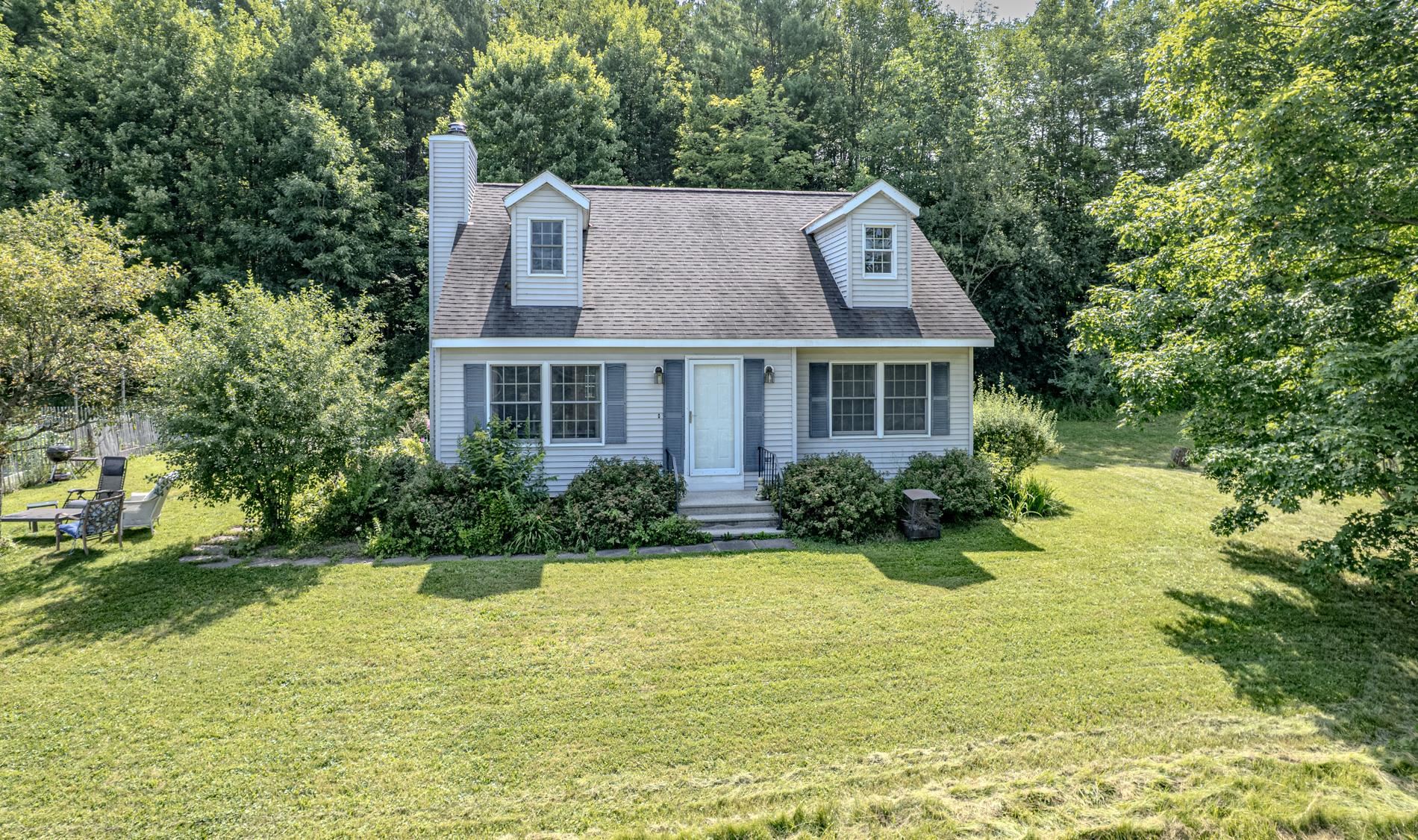 463 Blossom Hill Road Pawlet, VT 05774 - Photo 3 of 29