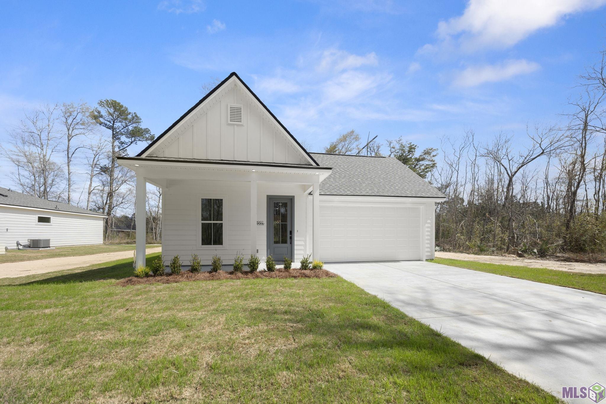 11992 Sims Road Denham Springs, LA 70706 - Photo 2 of 17