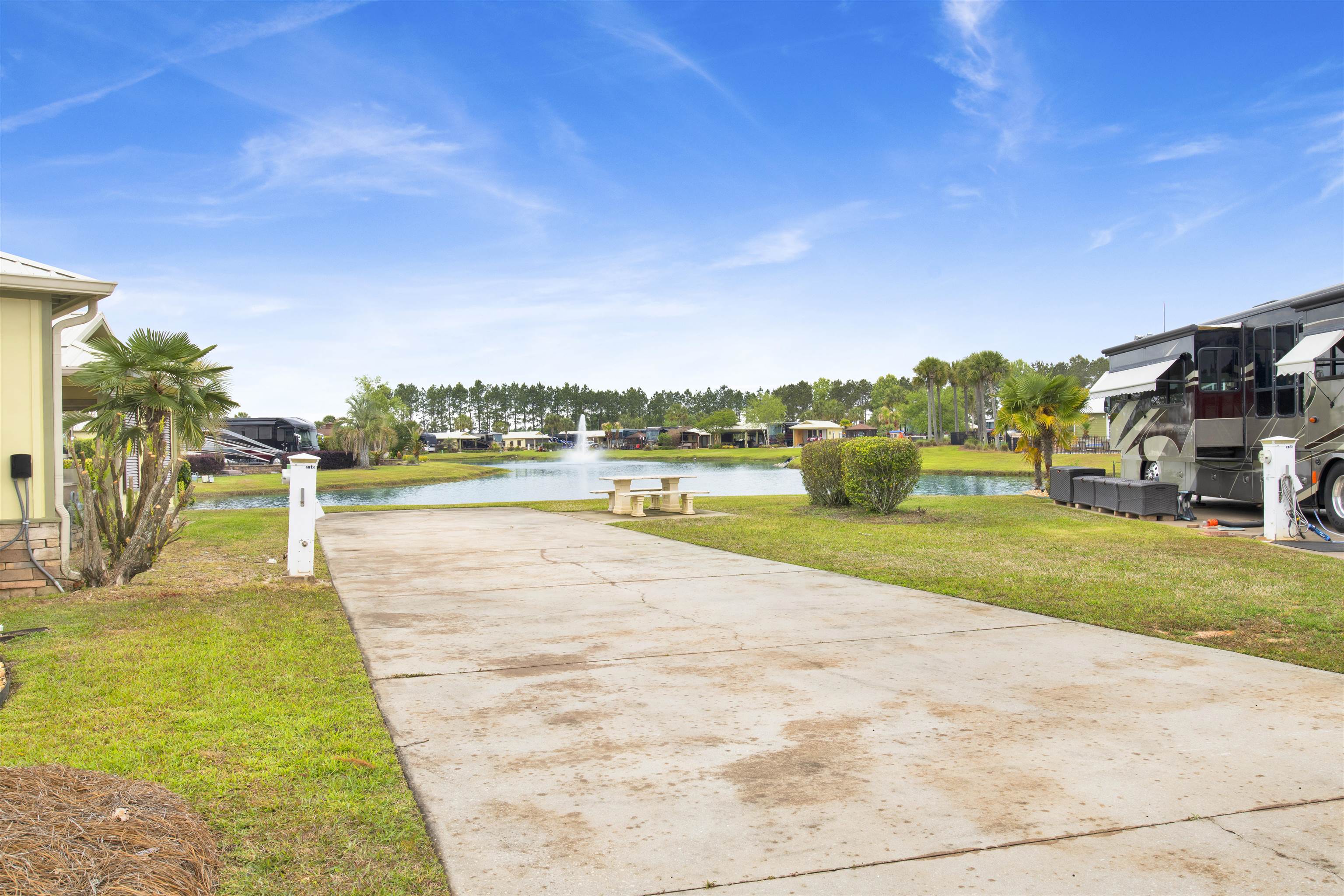 637 Sereno Street Foley, AL 36535 - Photo 2 of 44
