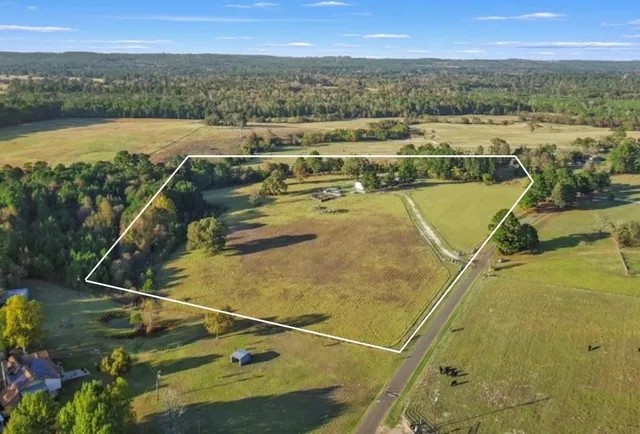 $339,900 | 509 County Road 190, Elkhart, TX 75839