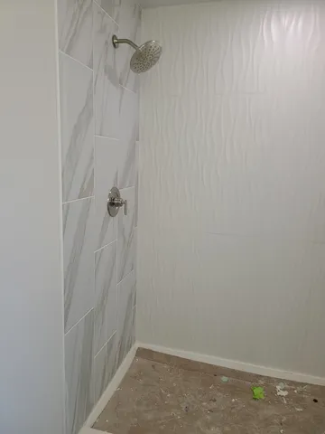 $4,790,000 | 214 North Walnut Street, Bensenville, IL 60106