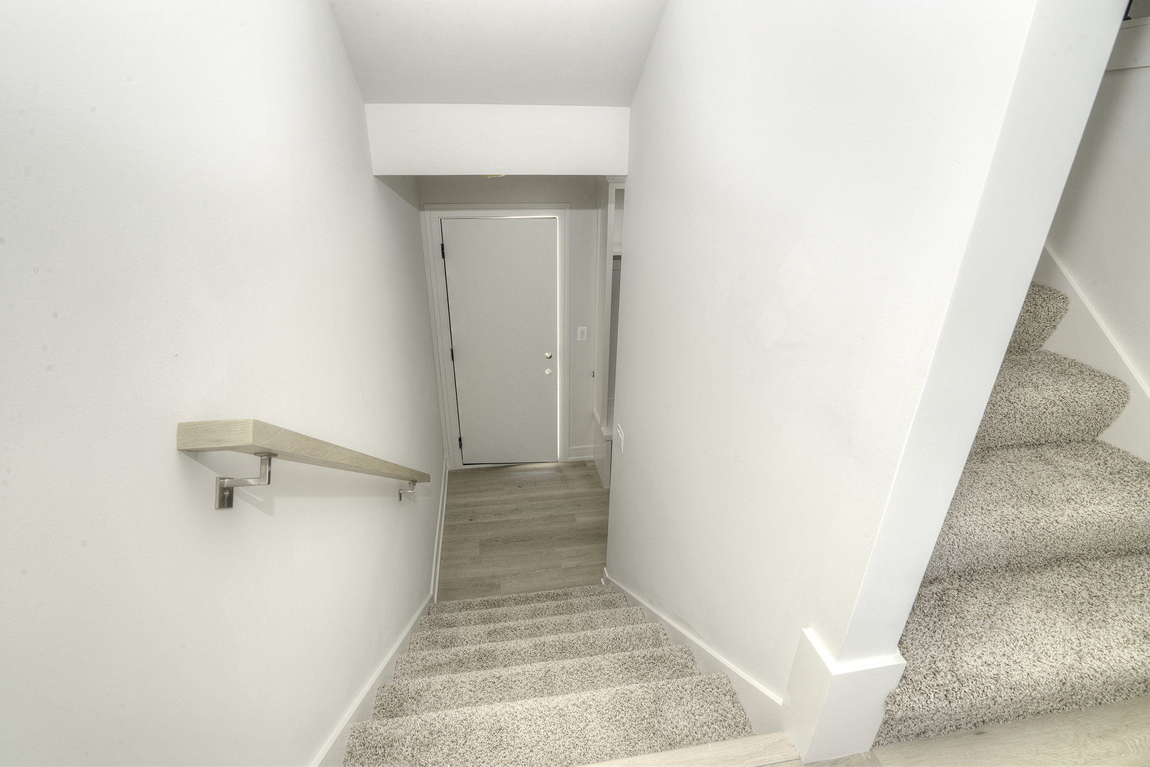 214 North Walnut Street Bensenville, IL 60106 - Photo 34 of 42 a view of a room with white walls