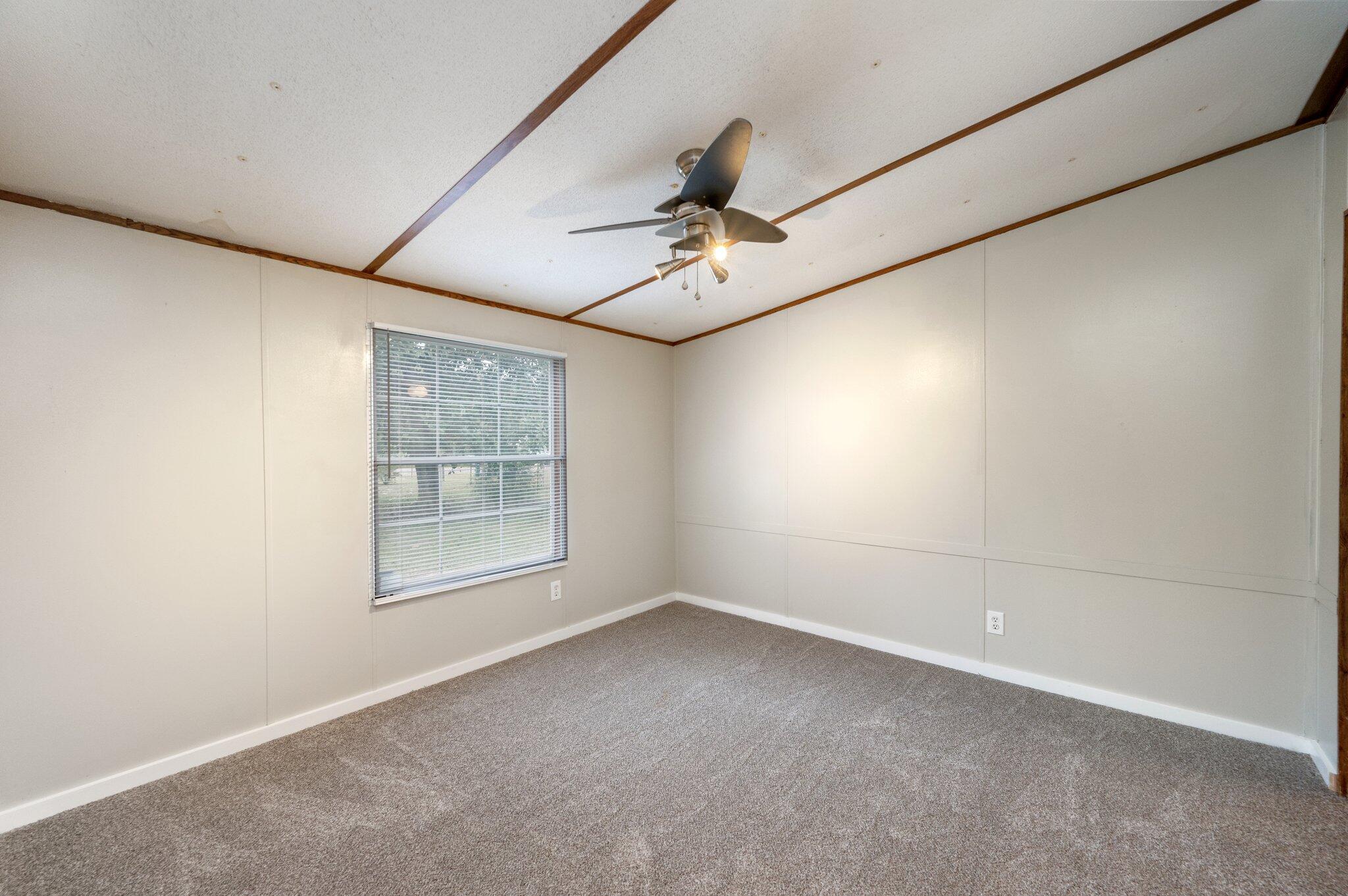 284 East Michaelangelo Road DeFuniak Springs, FL 32433 - Photo 20 of 38 17-web-or-mls-284 E Michaelangelo Rd-14