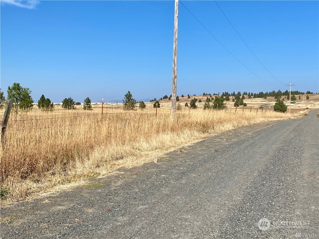 35000 McDowell Canyon Road Creston, WA 99117 - Photo 21 of 23 a view of beach and ocean