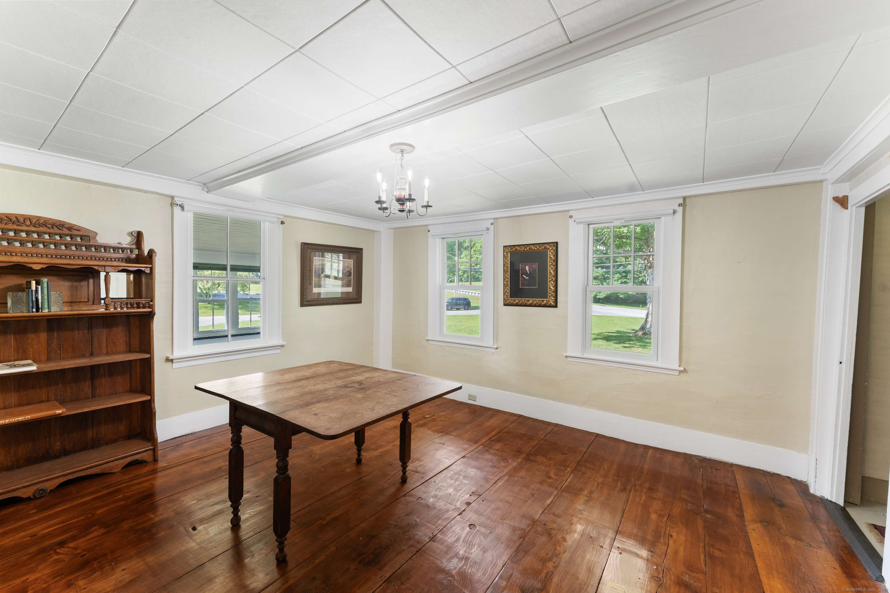 393 North Canterbury Road Canterbury, CT 06331 - Photo 18 of 40 a view of a room with furniture and window