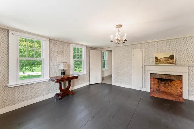 $515,000 | 393 North Canterbury Road, Canterbury, CT 06331