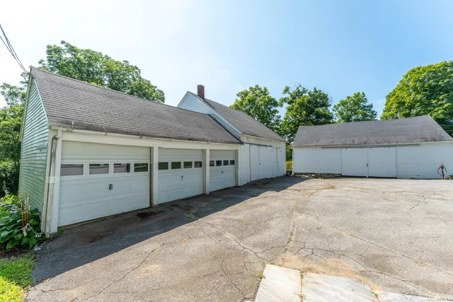 $515,000 | 393 North Canterbury Road, Canterbury, CT 06331