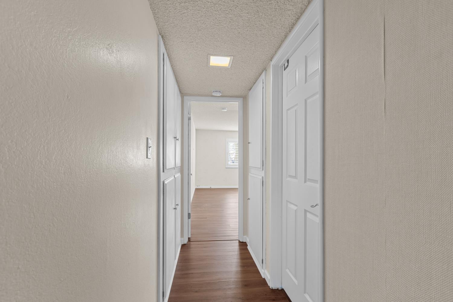 6439 Rolling Way Carmichael, CA 95608 - Photo 21 of 49