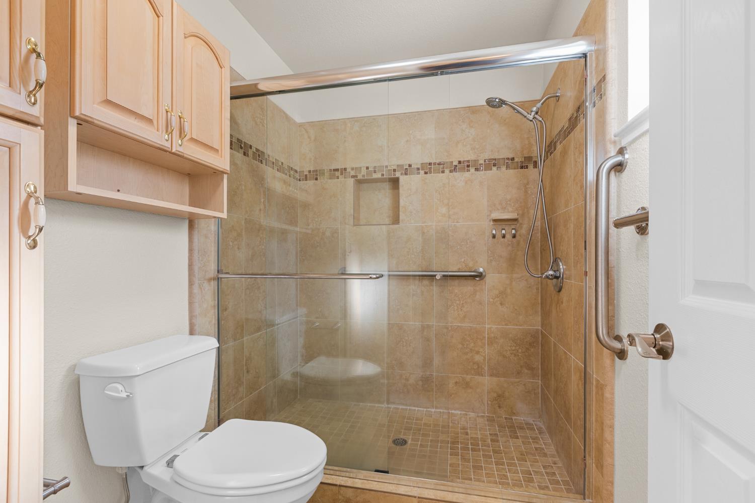 6439 Rolling Way Carmichael, CA 95608 - Photo 29 of 49