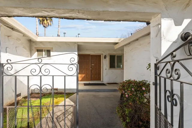 $575,000 | 6439 Rolling Way, Carmichael, CA 95608