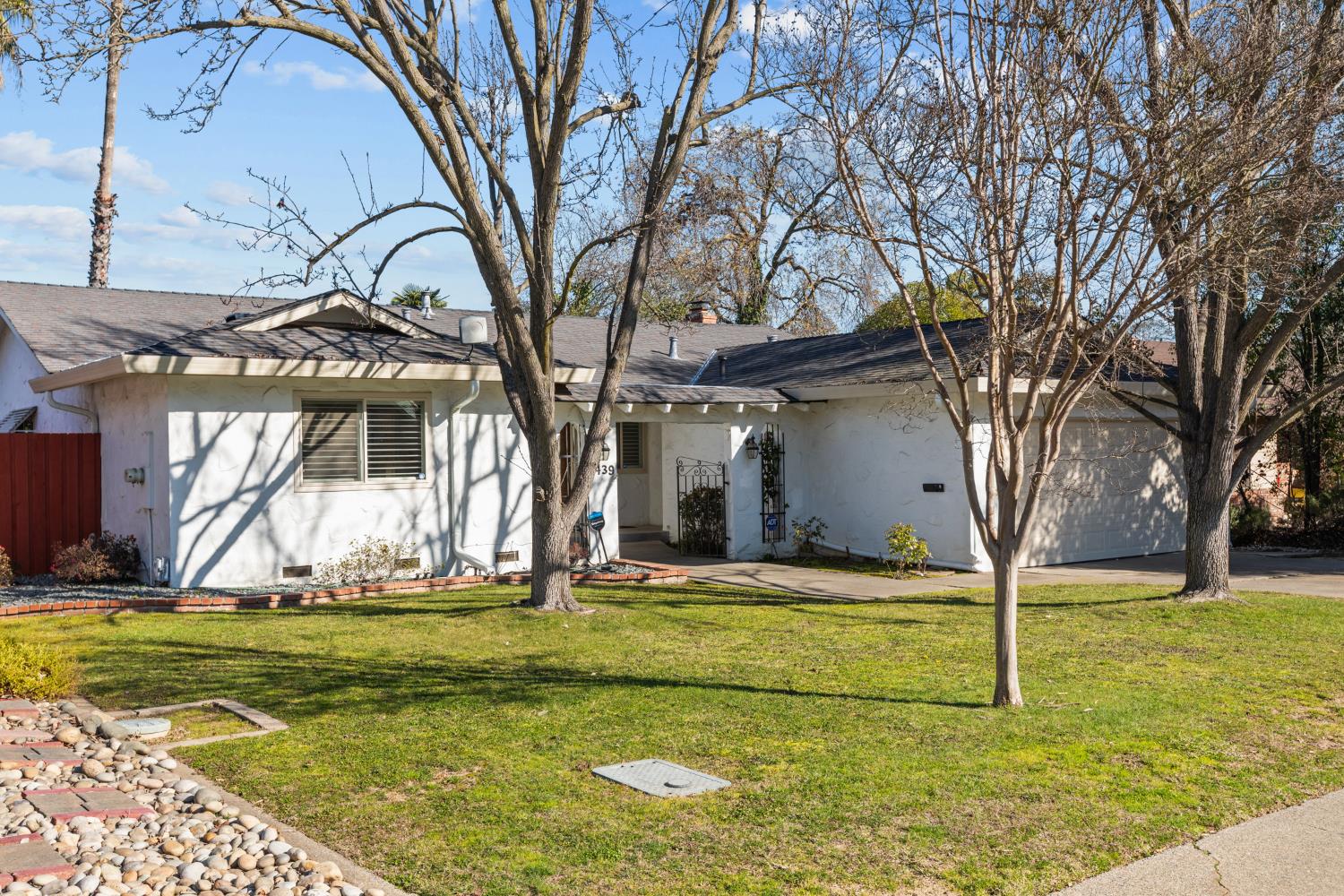 6439 Rolling Way Carmichael, CA 95608 - Photo 43 of 49