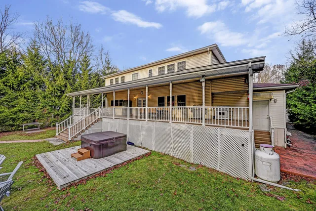 $869,000 | 31 Vista Drive, Albrightsville, PA 18210