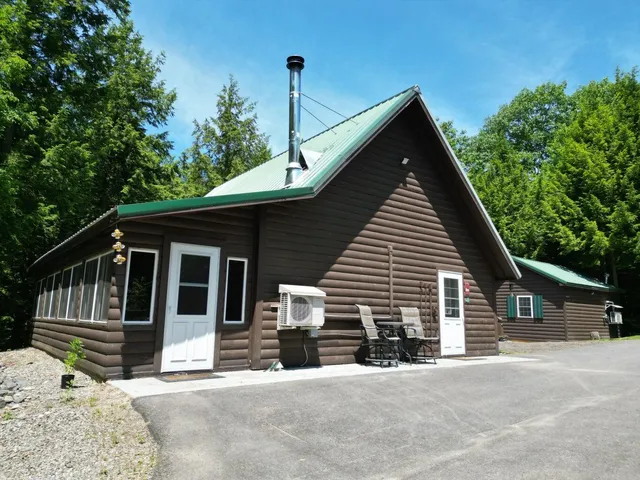 $399,900 | 25 Loop Road, Chester, ME 04457