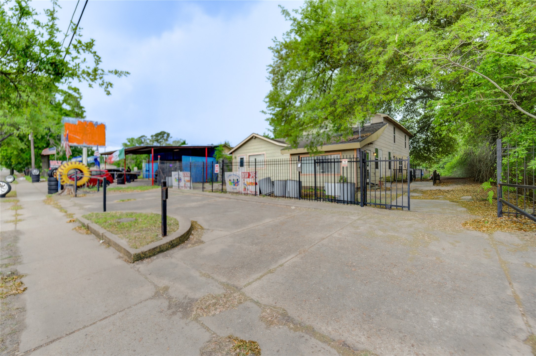 9317 Homestead Road Houston, TX 77016 - Photo 20 of 21 Gallery Image 20