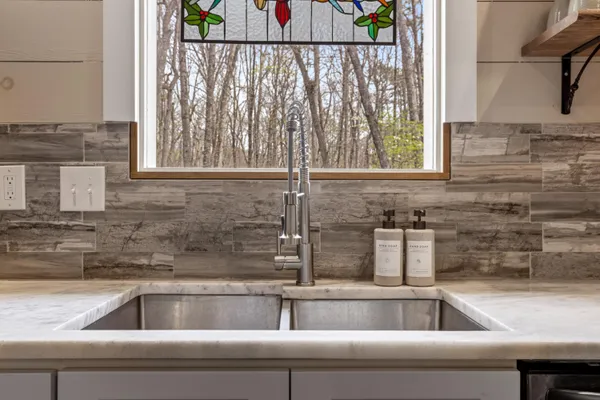 $599,000 | 90 Crook View Road, Menlo, GA 30731