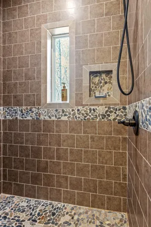 $599,000 | 90 Crook View Road, Menlo, GA 30731