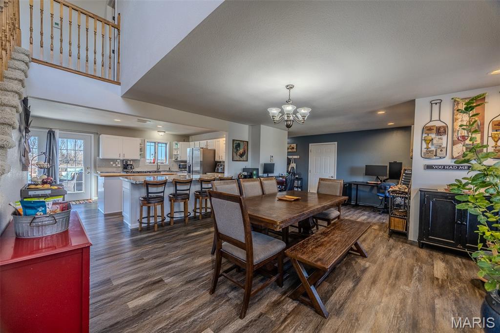 271 Pleasant Knoll Road Stoutland, MO 65567 - Photo 11 of 95