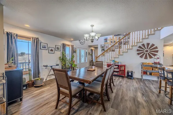 $589,000 | 271 Pleasant Knoll Road, Stoutland, MO 65567
