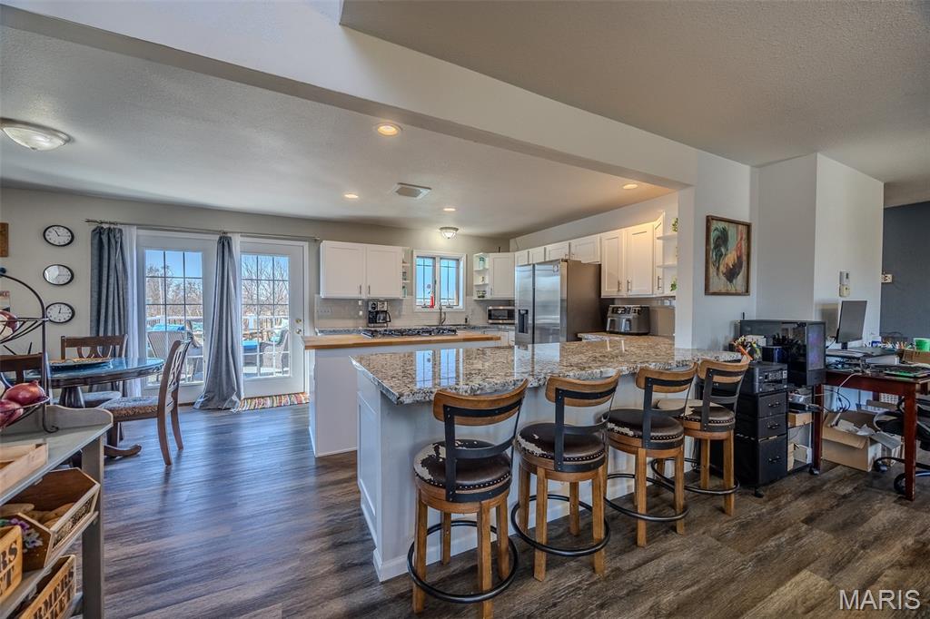 271 Pleasant Knoll Road Stoutland, MO 65567 - Photo 15 of 95