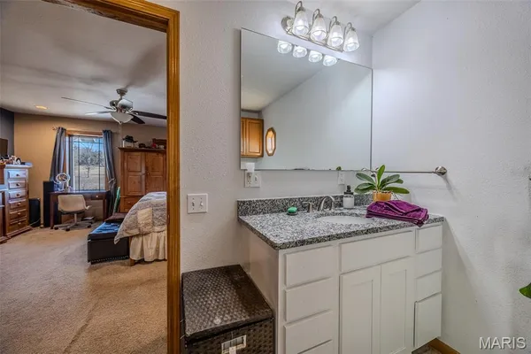 $589,000 | 271 Pleasant Knoll Road, Stoutland, MO 65567