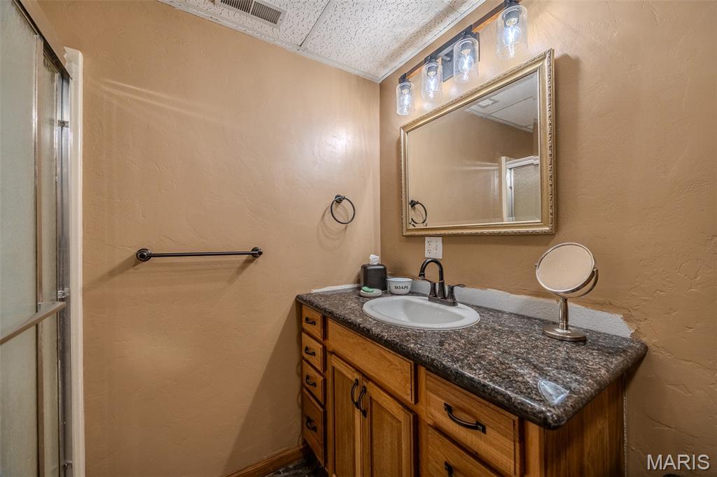 271 Pleasant Knoll Road Stoutland, MO 65567 - Photo 56 of 95