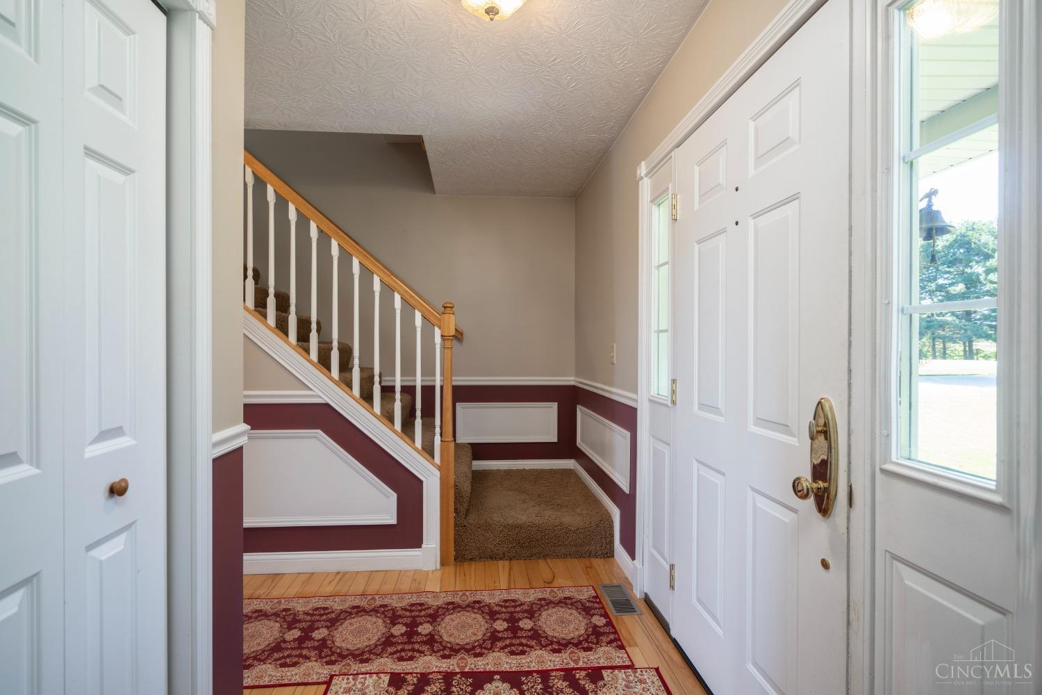 1311 Laymon Road New Vienna, OH 45159 - Photo 3 of 64
