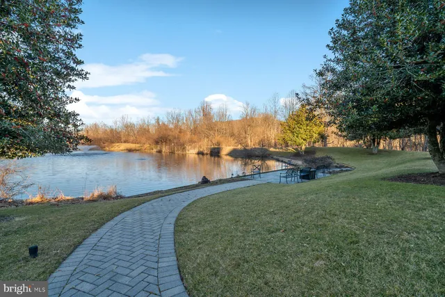 $315,000 | 2331 Old Court Road, Unit 201, Pikesville, MD 21208