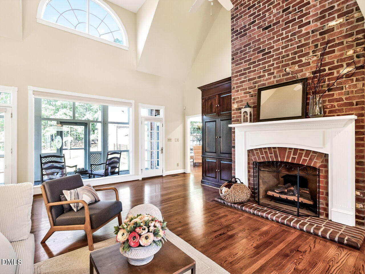 5405 Carbonton Road Sanford, NC 27330 - Photo 8 of 67 007-1280x960-living-room