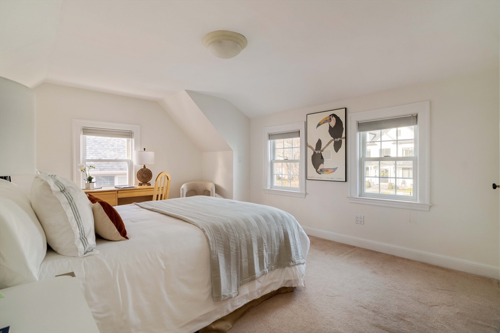 24 Littlefield Road Newton, MA 02459 - Photo 21 of 34